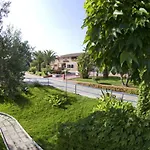 La Pace Village Club شقة فندقية تروبيا