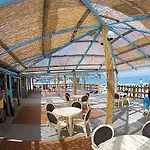 La Pace Village Club 3* تروبيا