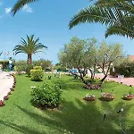شقة فندقية La Pace Village Club