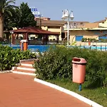 La Pace Village Club شقة فندقية تروبيا