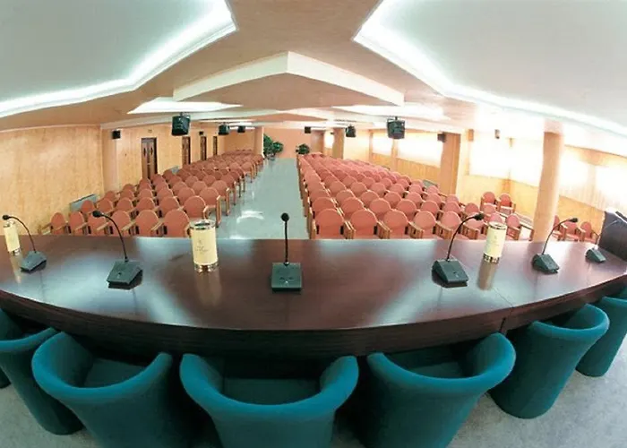 La Pace Village Club מלון דירות טרופאה