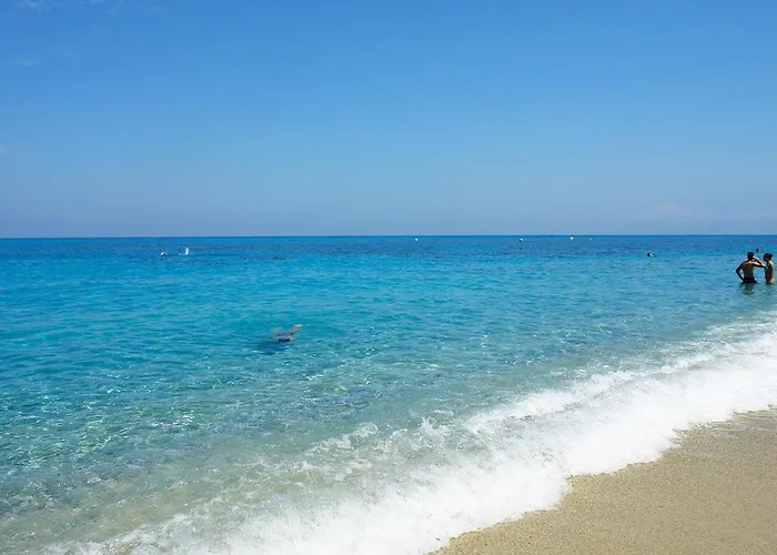 מלון דירות La Pace Village Club 3*