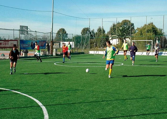 La Pace Village Club