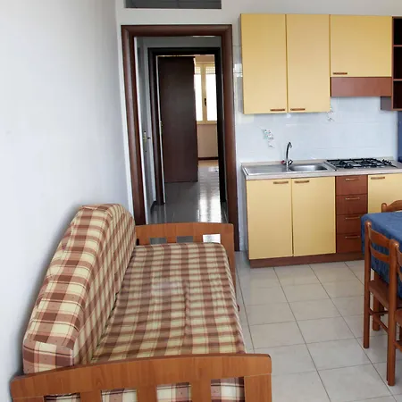 Aparthotel La Pace Village Club 3*