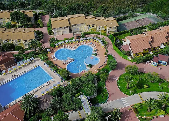 Apart-hotel La Pace Village Club 3*