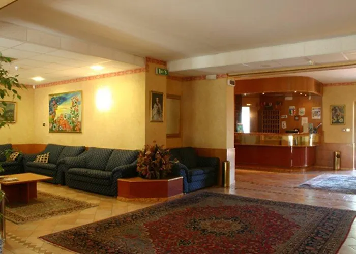 Apart-hotel La Pace Village Club 3*